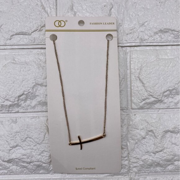 Fashion Leader Unisex Gold Tone Cross Pendant Necklace 16" - Picture 6 of 6